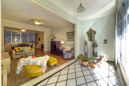 Apartamento à venda com 3 quartos, sendo 1 suíte,  em Copacabana, Rio de Janeiro, RJ