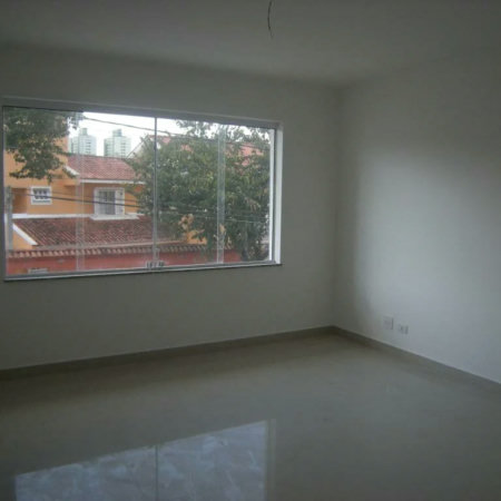 Casa à venda com 2 suítes em Jardim Odete, São Paulo, SP