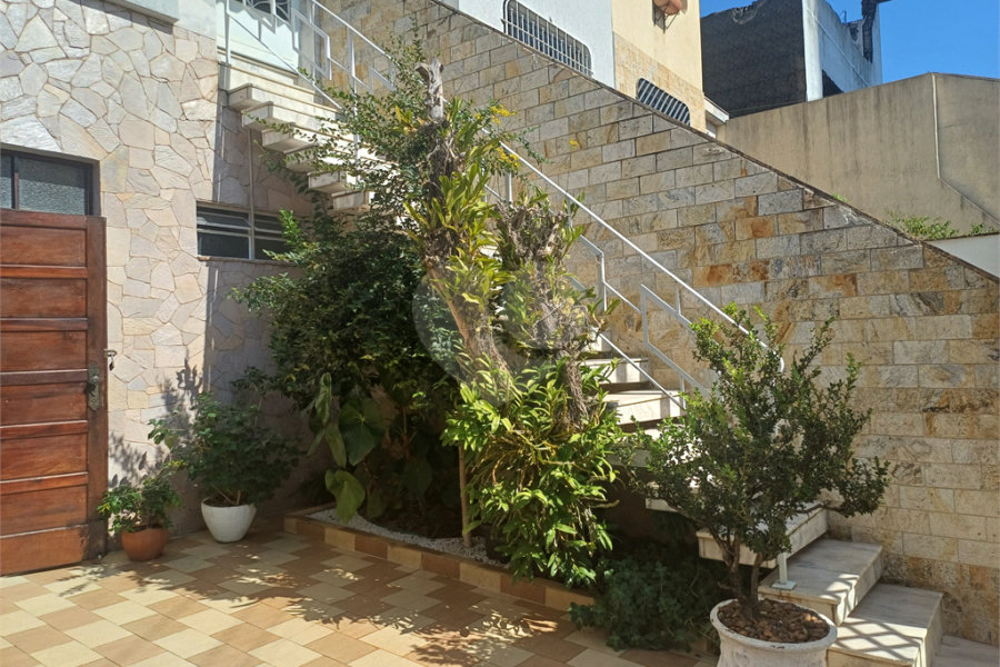 Sobrado à venda com 3 quartos, sendo 1 suíte, em Vila Guilherme, São Paulo, SP