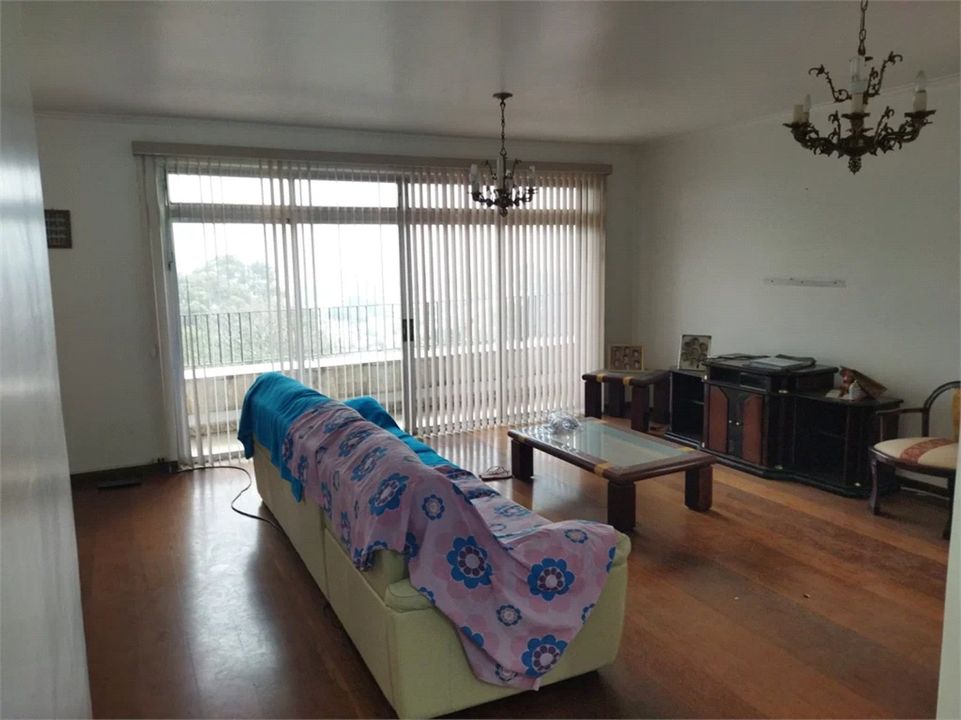 Casa à venda ou para alugar com 4 quartos, sendo 1 suíte, em Sumarezinho, São Paulo, SP