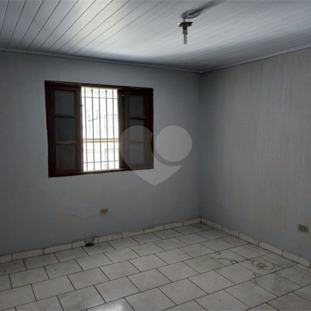 Casa à venda com 2 quartos em Jardim Porteira Grande, São Paulo, SP