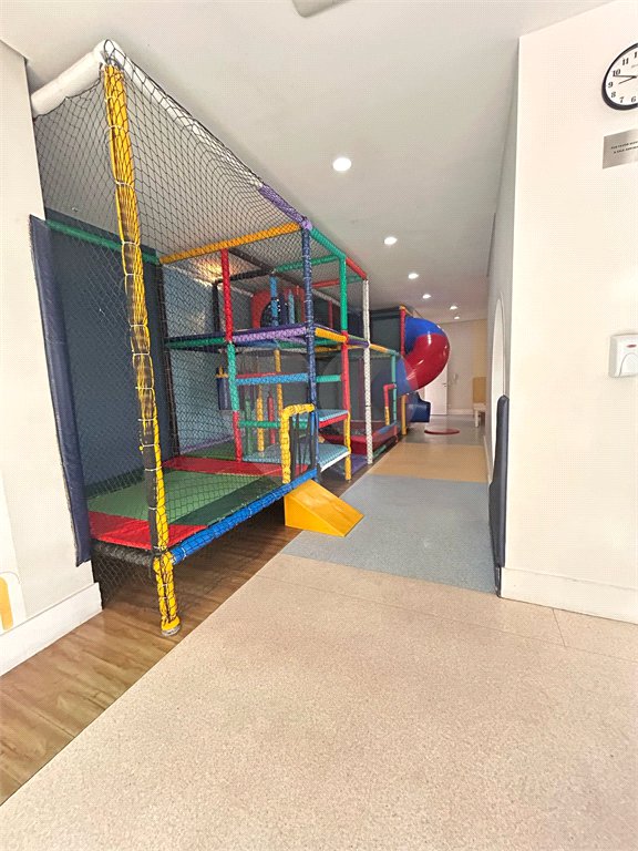 Apartamento à venda com 3 suítes em Moema, São Paulo, SP