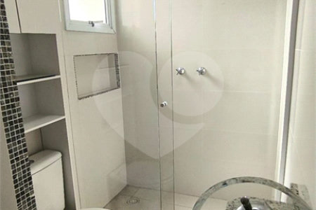 Apartamento à venda com 3 quartos, sendo 1 suíte, em Vila Pires, Santo André, SP