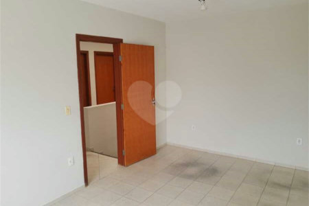 Sobrado à venda com 4 suítes em Vila Santana, Sorocaba, SP