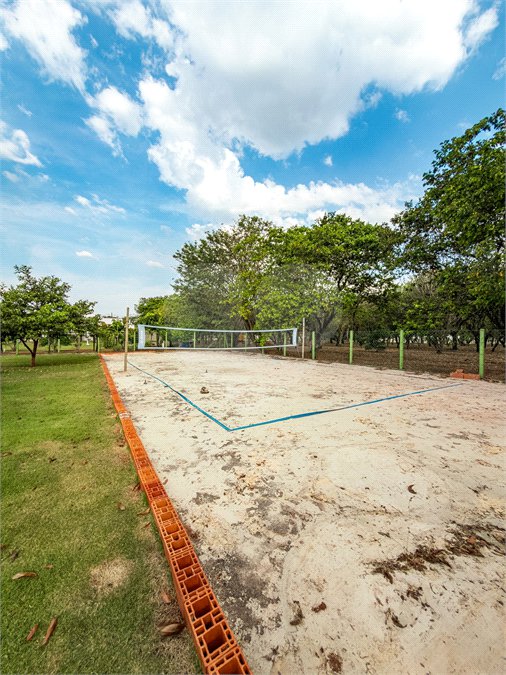 Casa à venda com 3 suítes no condomínio Primavera, Salto - SP
