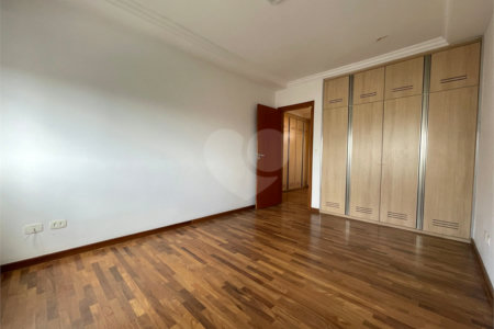 Cobertura à venda com 4 quartos, sendo 1 suíte, em Água Fria, São Paulo, SP