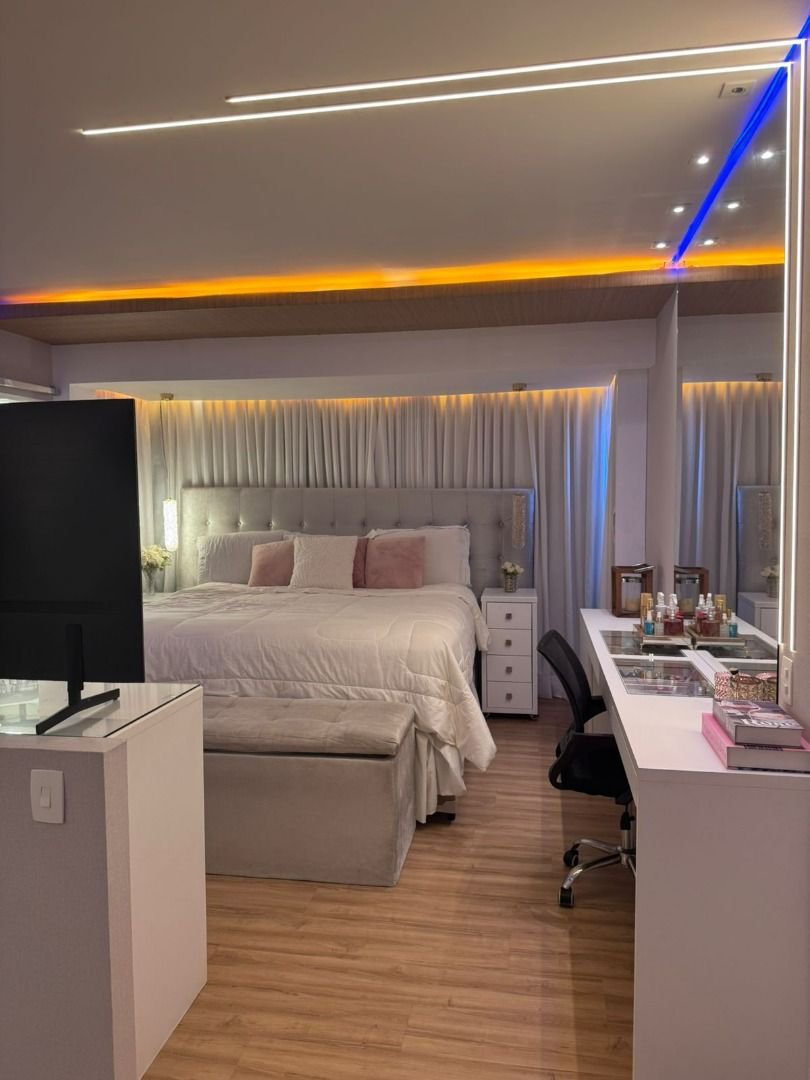 Apartamento com 3 dormitórios à venda, 200 m² por R$ 3.180.000,00 - Ponta da Praia - Santos/SP
