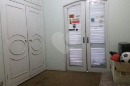 Casa à venda com 3 quartos, sendo 1 suíte, em Butantã, São Paulo, SP