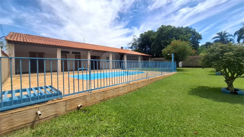 Chácara à venda – Excelente oportunidade dentro da cidade para investir ou para morar!