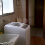 Moema - Apartamento 2 dormitórios c/suíte e Ar condicionado mobiliado !!!