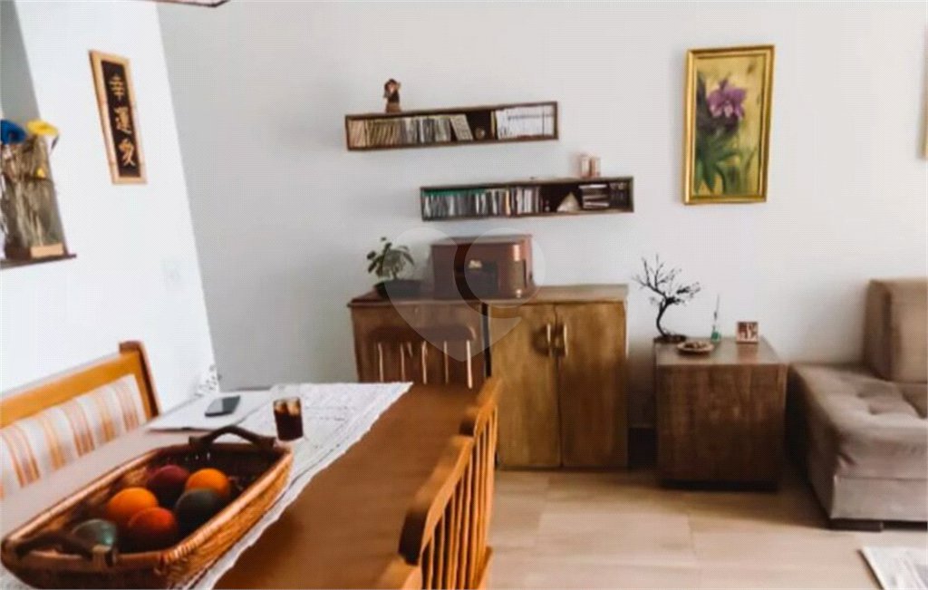 Apartamento à venda com 3 quartos, sendo 1 suíte, em Bom Retiro, São Paulo, SP