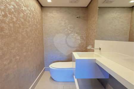 Apartamento para alugar com 2 suítes em Vila Andrade, São Paulo, SP