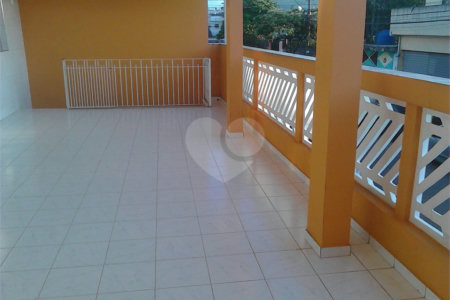Casa à venda com 3 quartos, sendo 1 suíte, em Jardim Presidente Dutra, Guarulhos, SP