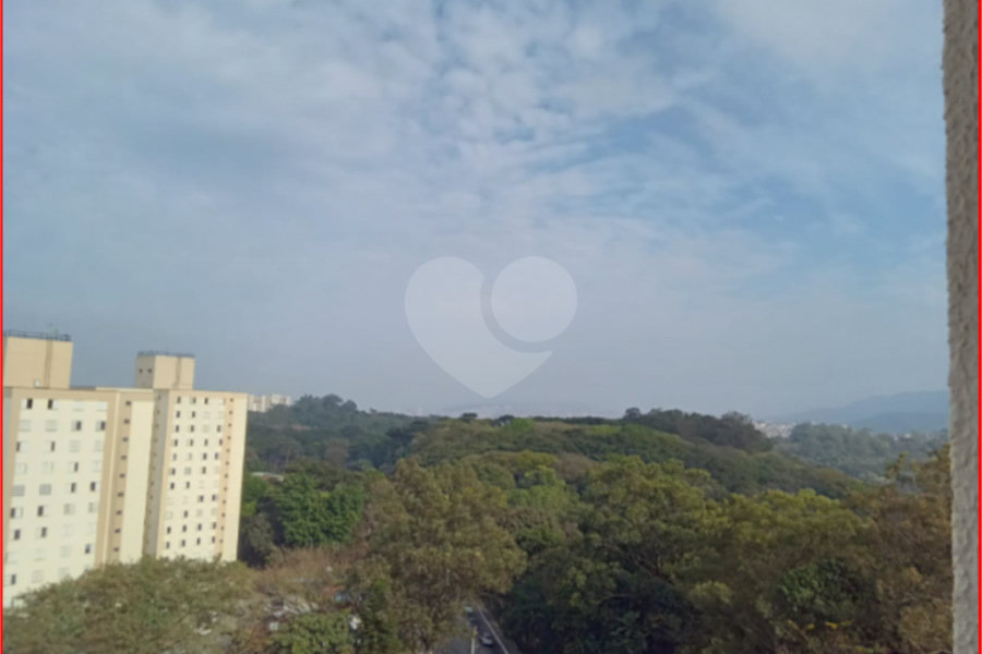 Apartamento à venda com 3 quartos, sendo 1 suíte, em Vila Nova Cachoeirinha, São Paulo, SP