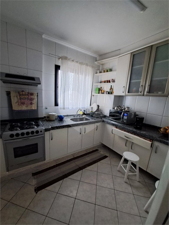 Apartamento à venda com 3 suítes em Sítio São José, Suzano, SP
