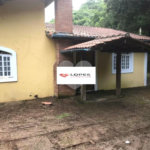 Casa Térrea à venda com 3 quartos, sendo 2 suítes, em Roseira, Mairiporã, SP