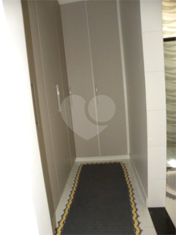 Sobrado à venda com 3 quartos, sendo 1 suíte, em João Aranha, Paulínia, SP