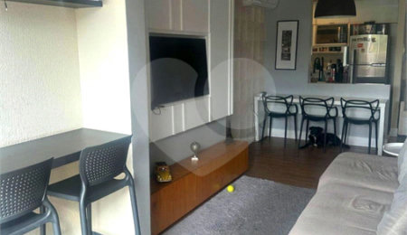 Apartamento à venda com 2 quartos, sendo 1 suíte,  em Vila Monumento, São Paulo, SP