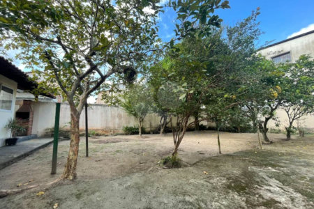 Casa à venda com 4 quartos em Santa Cruz, Rio de Janeiro, RJ