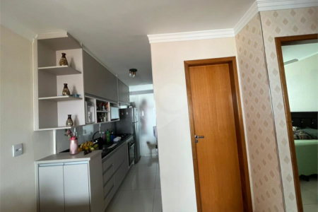 Apartamento à venda com 2 quartos em Chora Menino, São Paulo, SP