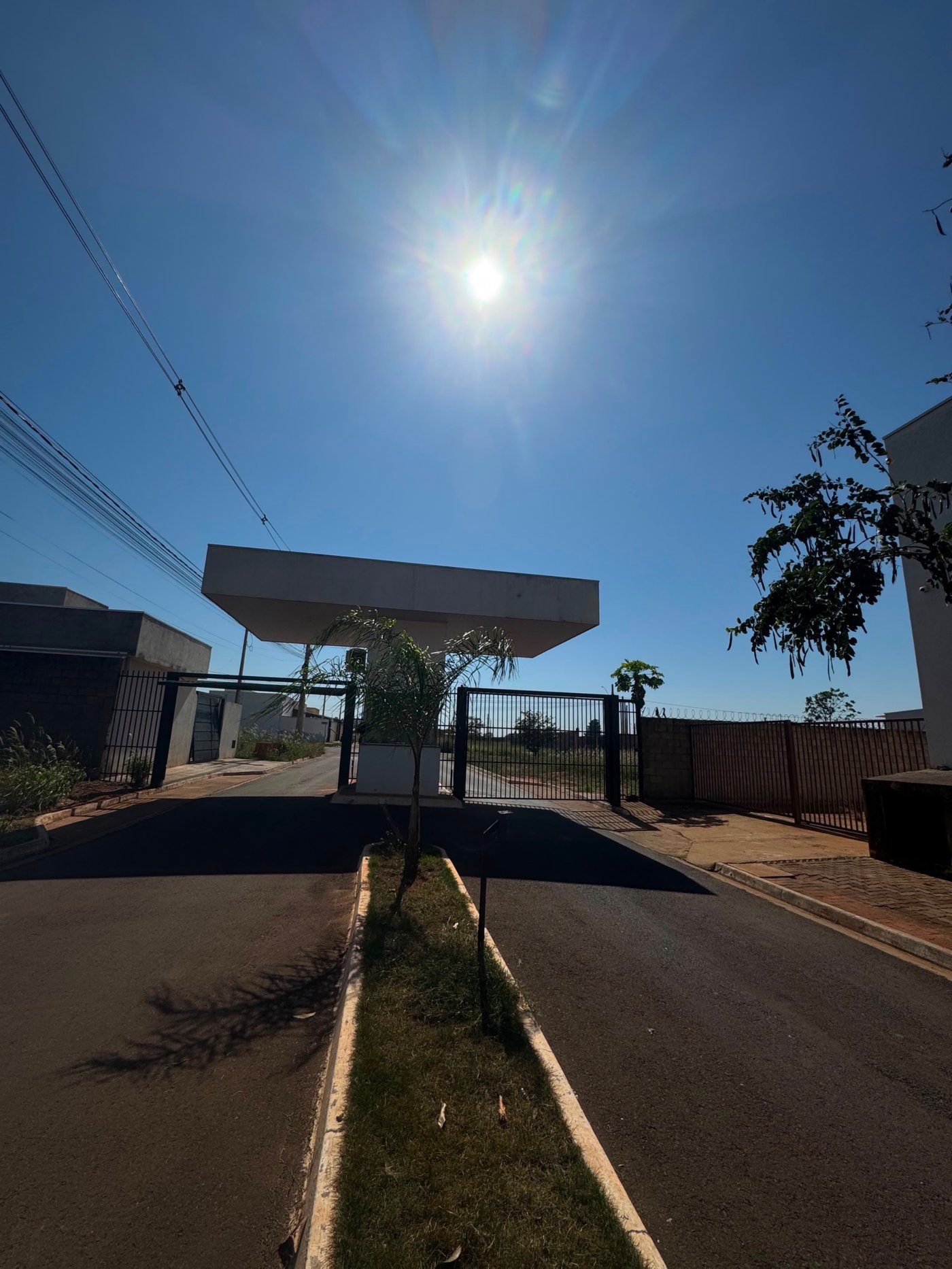 Casa à venda com 2 quartos em Jardim Carandá, Três Lagoas, MS
