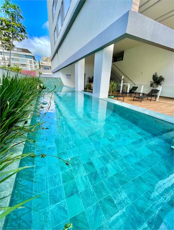 Apartamento à venda com 2 suítes em Jurerê, Florianópolis, SC