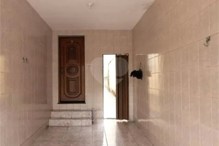 Sobrado à venda com 3 quartos em Vila Guilherme, São Paulo, SP