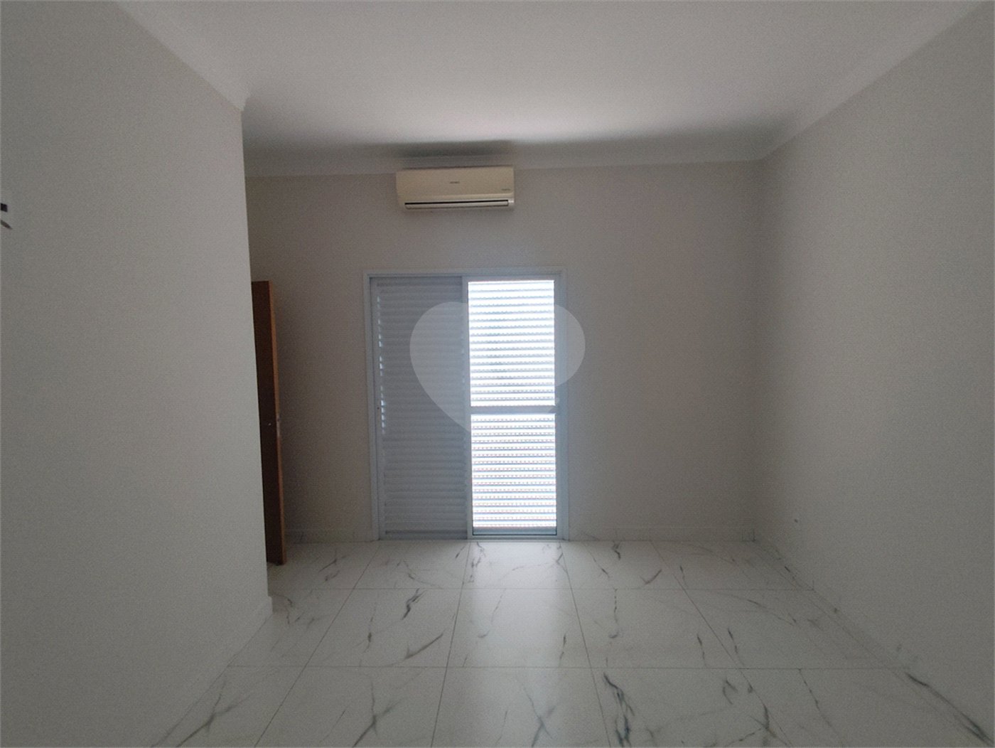 Casa Térrea para alugar com 3 suítes em Jardim Esplanada II, Indaiatuba, SP