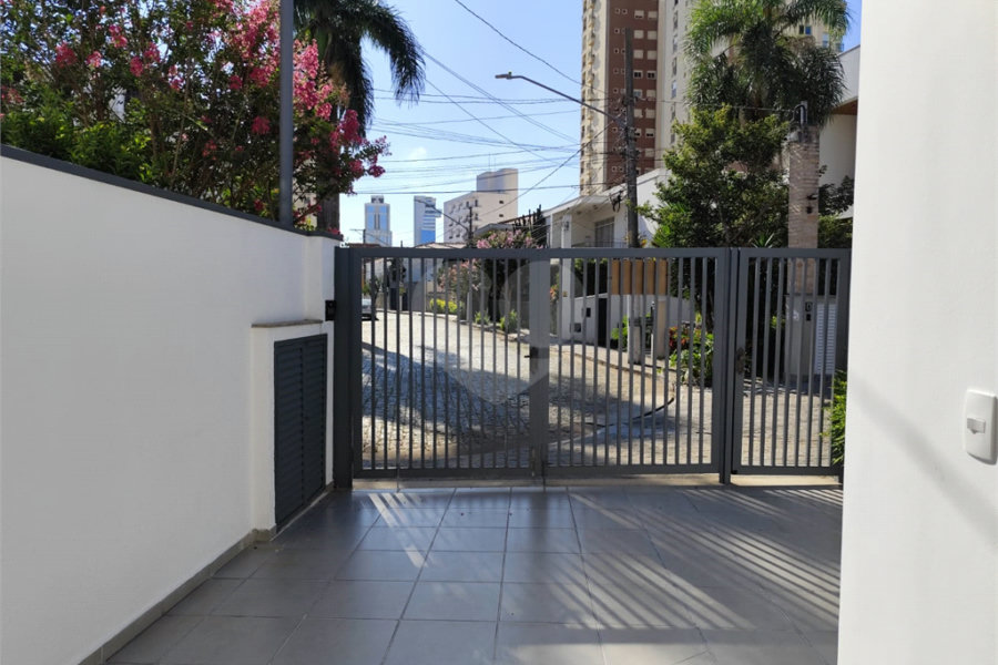 Sobrado à venda com 4 suítes em Santana, São Paulo, SP