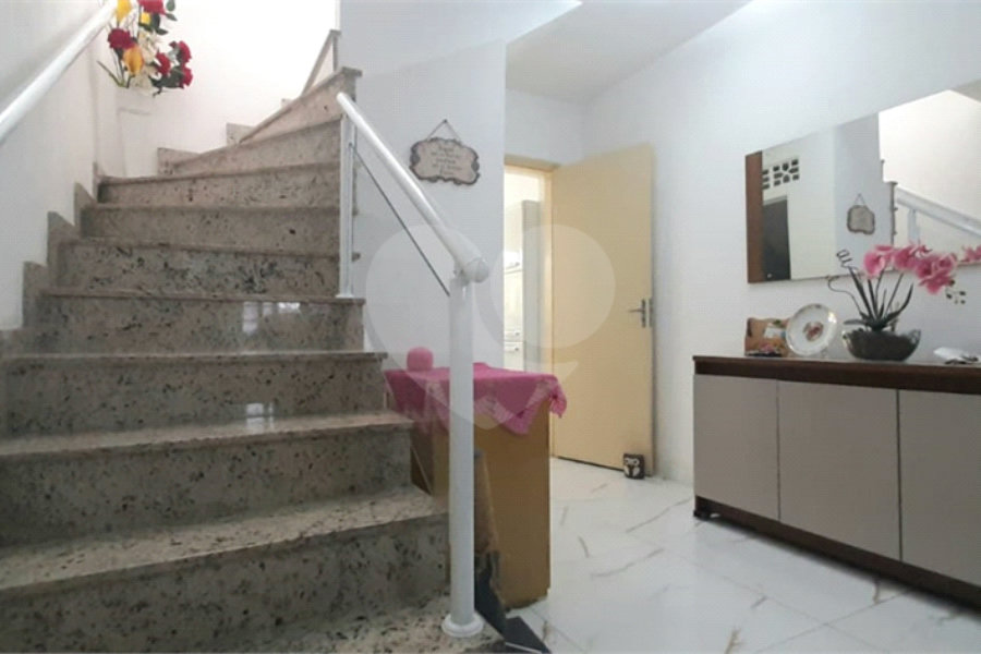 Sobrado à venda com 2 quartos em Palmas do Tremembé, São Paulo, SP
