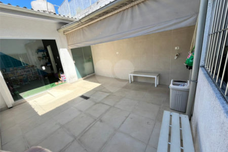 Sobrado à venda com 2 quartos em Santa Teresinha, São Paulo, SP