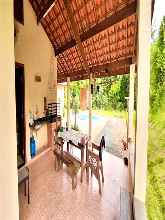 Chácara à venda com 4 quartos, sendo 1 suíte, em Jundiacanga, Araçoiaba da Serra, SP