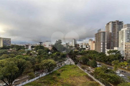 Sala à venda com 1 suíte em Indianópolis, São Paulo, SP