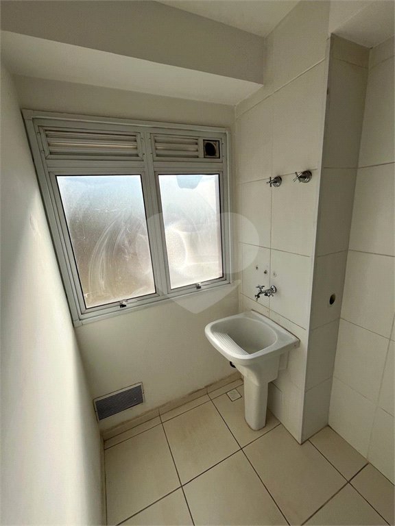 Apartamento à venda com 2 quartos em Jardim do Lago, São Paulo, SP