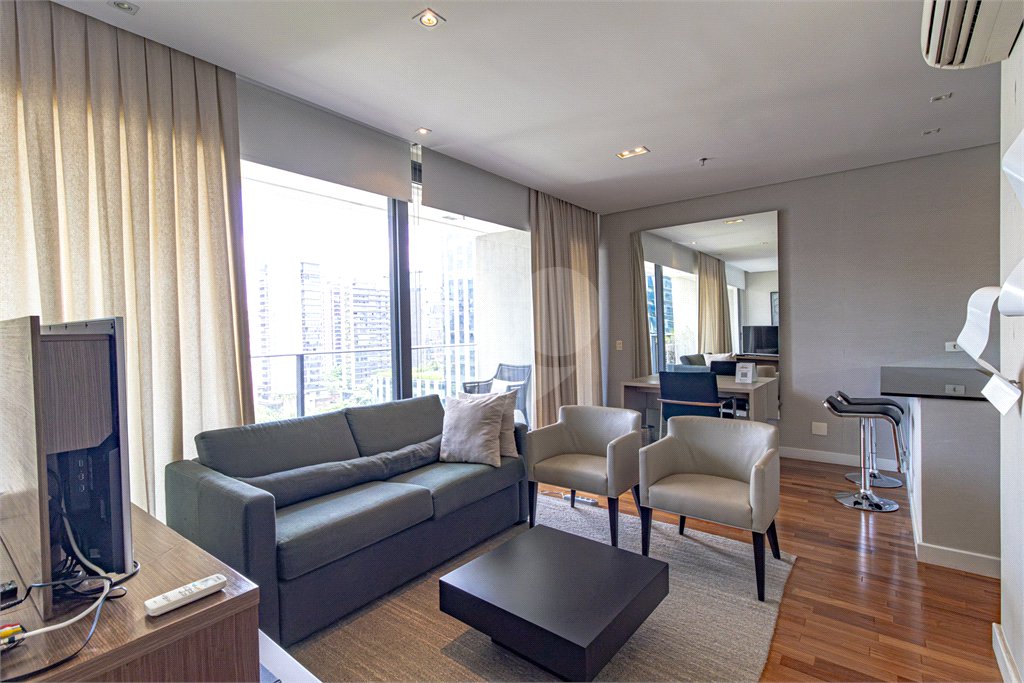 Duplex para alugar com 1 quarto em Vila Olímpia, São Paulo, SP