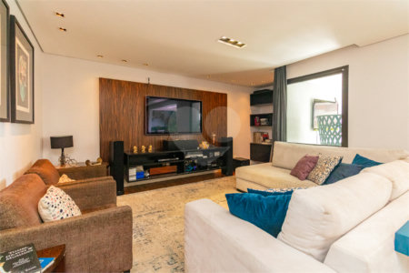 Apartamento à venda com 3 suítes em Chácara Santo Antônio (zona Sul), São Paulo, SP