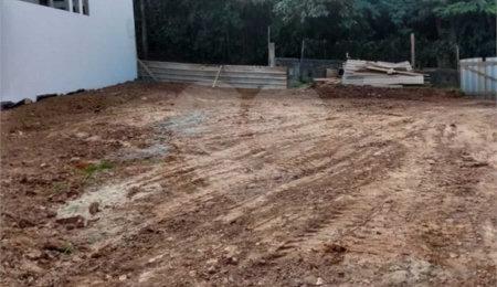 Terreno à venda no condomínio Sem, Santana de Parnaíba - SP