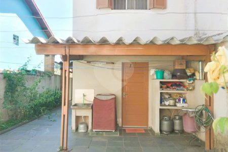 Sobrado à venda com 2 quartos em Chácara Recanto, Cotia, SP