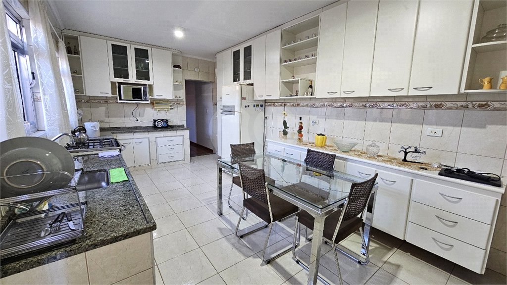 Casa à venda com 2 quartos, sendo 1 suíte, em Jaguaribe, Osasco, SP