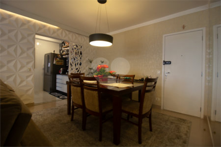 Apartamento à venda com 3 suítes em Parque Reboucas, São Paulo, SP