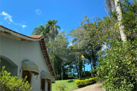 Sítio à venda com 4 quartos, sendo 3 suítes, em Aguas de Igaratá, Igaratá, SP