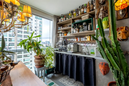 Apartamento à venda com 2 quartos, sendo 1 suíte,  em Vila Olímpia, São Paulo, SP
