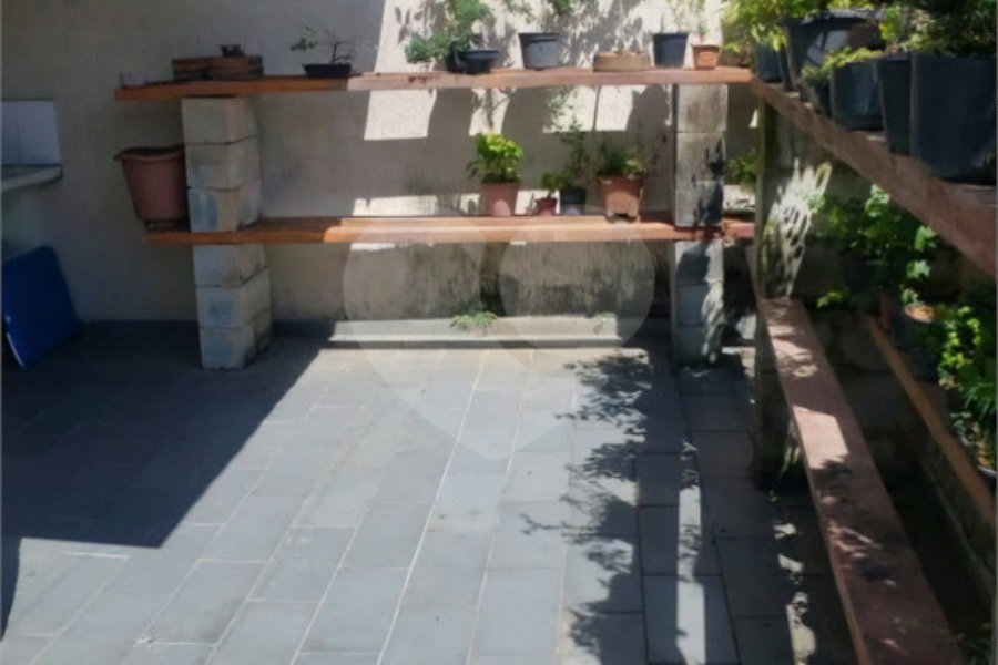 Sobrado à venda com 3 quartos, sendo 1 suíte, em Tremembé, São Paulo, SP