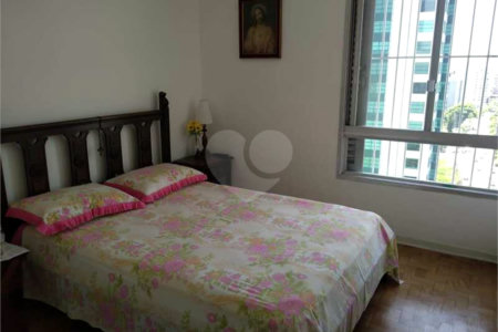 Apartamento à venda com 3 quartos, sendo 1 suíte, em Pinheiros, São Paulo, SP