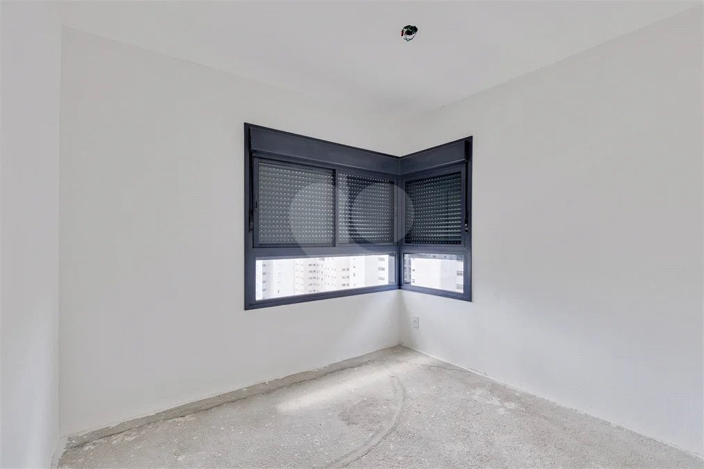 Apartamento à venda com 2 suítes em Santo Amaro, São Paulo, SP