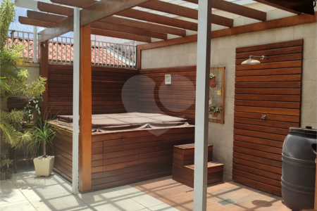 Sobrado à venda com 3 suítes em Jardim do Colégio (zona Norte), São Paulo, SP