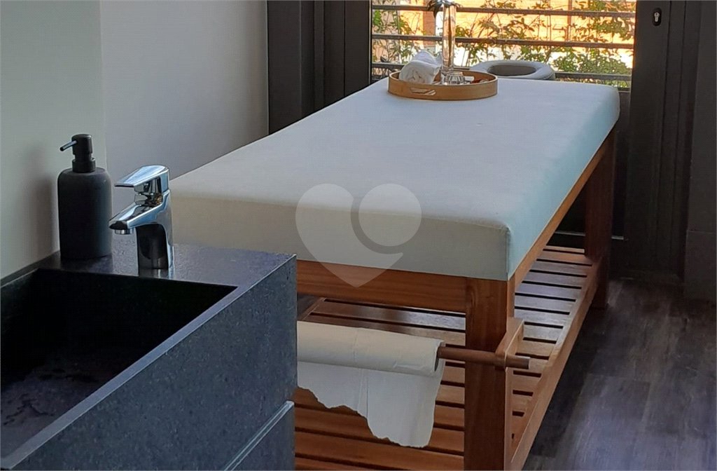 Apartamento à venda com 2 suítes em Pinheiros, São Paulo, SP