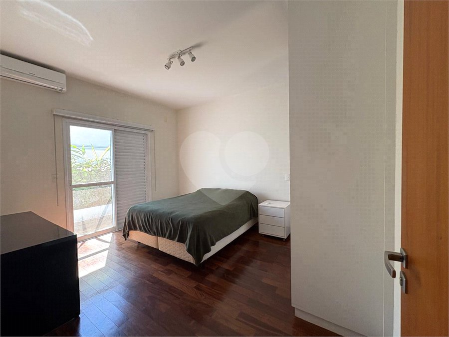 Casa à venda com 3 suítes no condomínio Damha II, São Carlos - SP