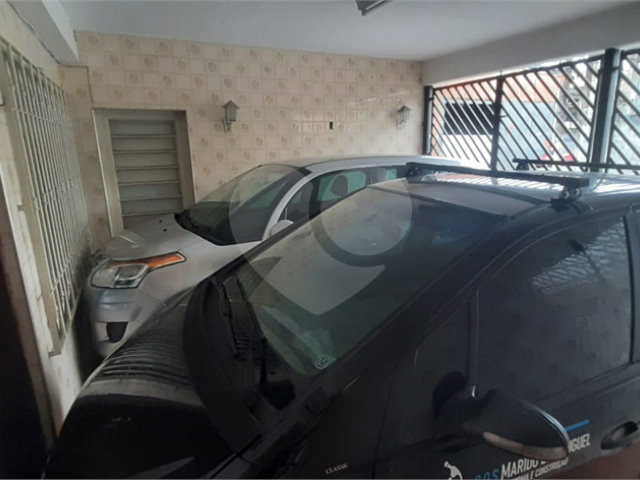Sobrado à venda com 4 quartos, sendo 1 suíte,  em Jardim Brasil (zona Norte), São Paulo, SP