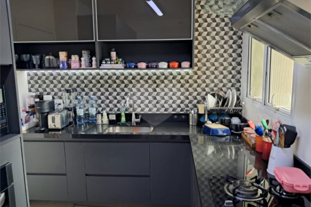 Apartamento à venda com 3 quartos, sendo 1 suíte, em Chácara Santo Antônio, São Paulo, SP